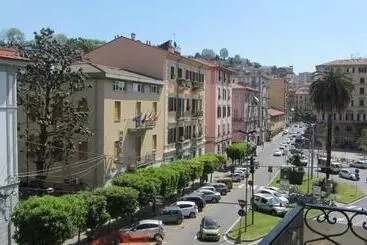 پانسیون The Old Station Rooms