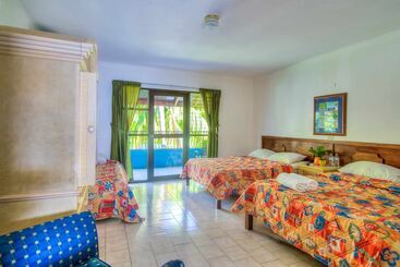 هتل Beach Break Resort