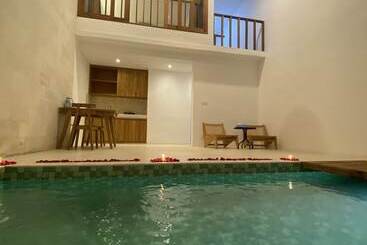 Отель Noah Villa And Chapel