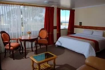 Hotel Taypikala Lago