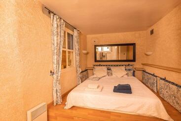 شقق خاصة سياحية Le Cocon De La Source Votre Séjour Au Frais En Provence Verte