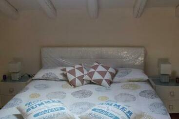 پانسیون Billy House