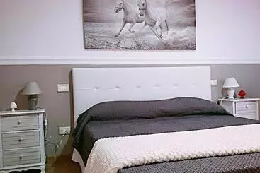 تختخواب و صبحانه Il Casale Dei Principi