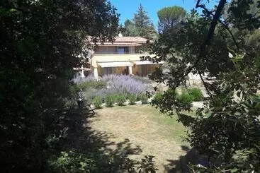 Aamiaismajoitus (B&B) Les Cerises