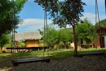 Baan Nork Farmstay บ้านนอก ฟาร์มสเตย์