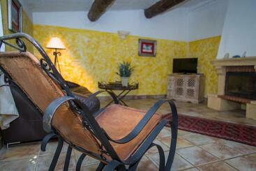 مبيت وإفطار Mas De Shogol