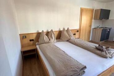 Frühstückspension Alpenrose Bed & Breakfast