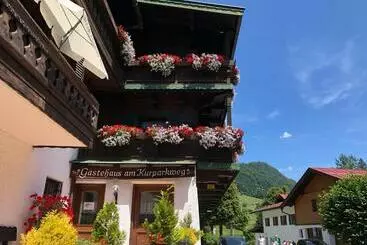 ペンション Gästehaus Am Kurparkweg
