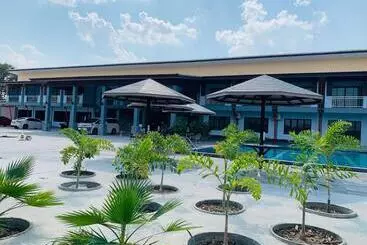Hotel โรงแรมมาลินี