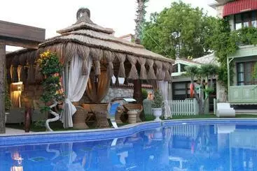 Tasquartas Otel