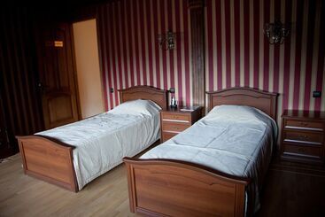 호텔 Dynasty Apartments