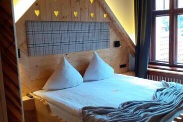 هتل Rezydencja Biały Jar