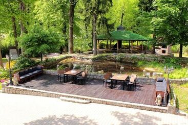 בית מלון כפרי Szrenicowy Dwór