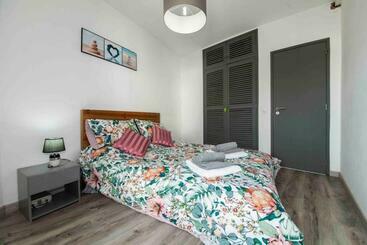 Turistlägenheter Petit Appartement Cosy Dans Un Joli Village