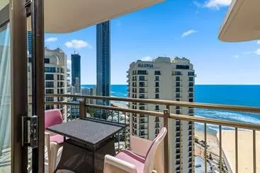 هتل آپارتمان Beachcomber Resort   Official