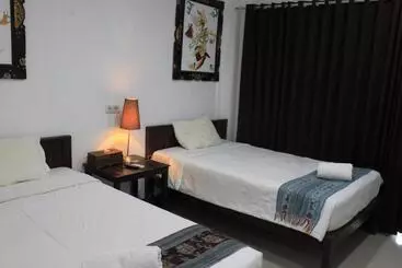 ペンション Kubu Nusa