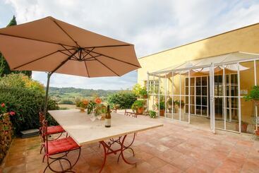 Apartamenty turystyczne Affaccio Sul Grande Smeraldo