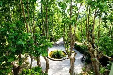 Hotelli Hôtel   Restaurant & Spa La Magdeleine   Mathias Dandine