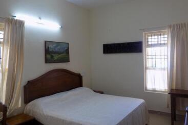 Szálloda Safire Residency