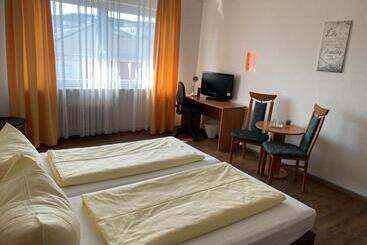 בית מלון כפרי Sonne Haus 1