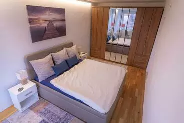 ツーリストアパートメント Apartment Seezugang & Ski Ossiachersee