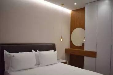 آپارتمان‌های توریست‌ها Tam Serviced Apartment City Center No3