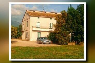 ツーリストアパートメント Casa Vacanze Fraiese Vincenzo