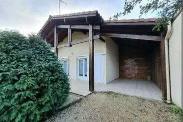 Apartamente turistice Maison Idéalement Située Pour 6 Personnes
