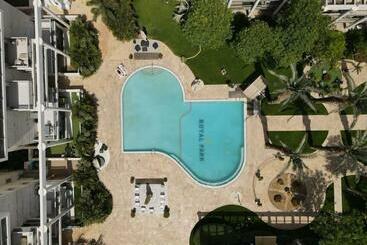 Apartamente turistice דירה מושלמת חופשה עם בריכה עד 6 אנשים