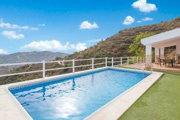 Жильё для туристов Casa Rural La Verónica