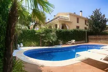 ツーリストアパートメント Villa La Parra En El Corazón De La Sierra De Gata