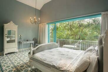 Apartaments turístics White Banyan Beach Villa, Candolim By The Acacia Villas