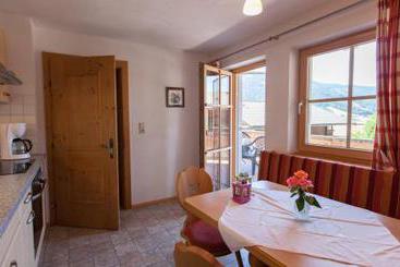 بيت ريفى Bauernhof Lederer's Zuhaus