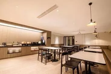 酒店 Hanting  Yinchuan Huaiyuan West Road