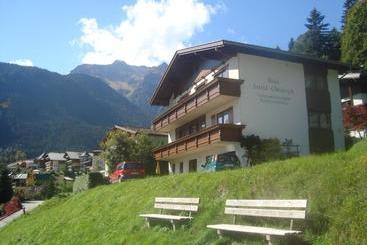 هتل Haus Astrid Christoph