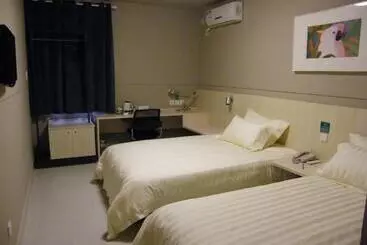 בית מלון כפרי Jinjiang Inn Xi Ning Dashizi Mojia Street