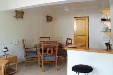 هتل Playa Ballenas