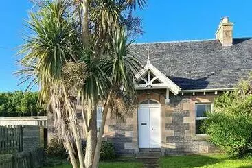 Turistihuoneistot Spacious Rural Cottage Outside Campbeltown