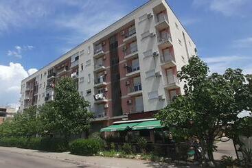 Turista apartmanok Apartment Luka