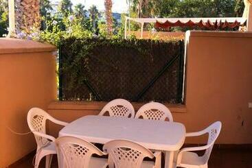 ツーリストアパートメント Escapate A Cadiz