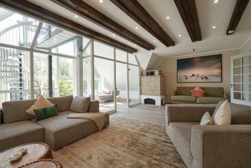 شقق خاصة سياحية Haus Yacht