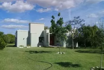 ツーリストアパートメント Los Aguarybayes