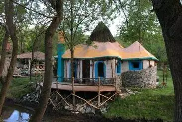 ツーリストアパートメント Viewtopia The Secret Land