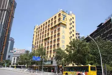 Hotel 7 Days Inn Wuhan Macau Road Branch