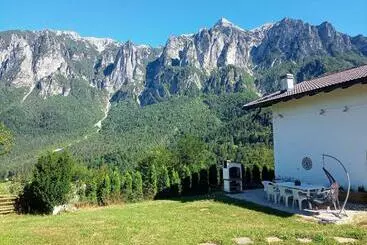 Turistihuoneistot Chalet Cima 12 Valle Di Sella