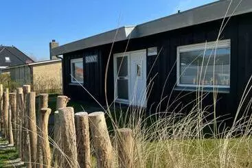 ツーリストアパートメント Bungalow Sunny, Lekker Uitwaaien Op Het Strand!