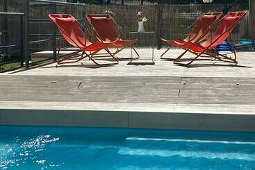 ツーリストアパートメント Casa Rural Lavanda Con Piscina