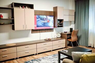 Apartamenty turystyczne Adrian Home Mega