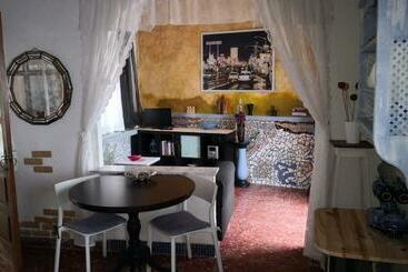 Apartamentos turísticos Casa Rustica San Francisco 3