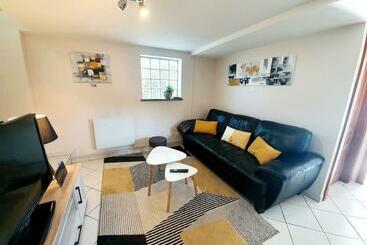 ツーリストアパートメント Duplex Cocooning à 10 Min à Pied Du Centre Ville